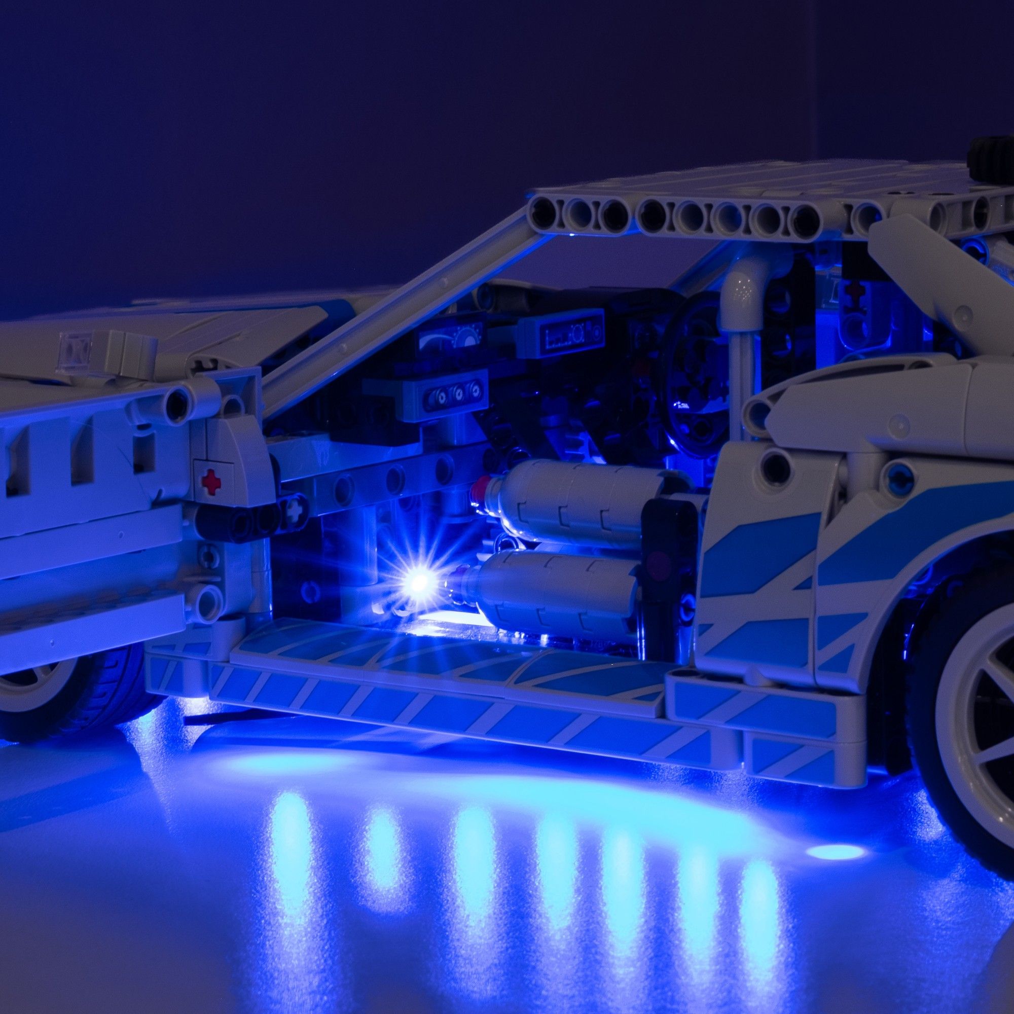 LEGO® 2 Fast 2 Furious Nissan Skyline GT-R (R34) Car #42210 DIY