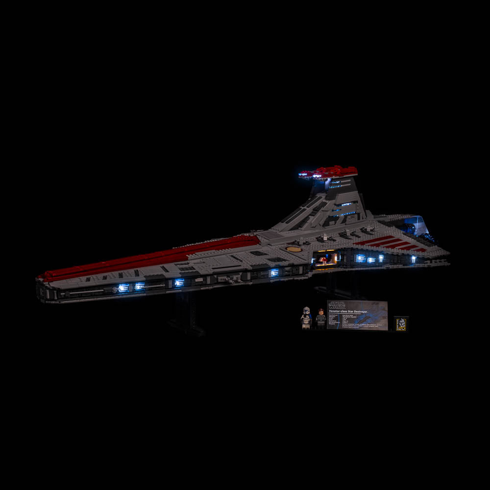LEGO Star Wars Venator-Class Republic Attack Cruiser #75367 Light