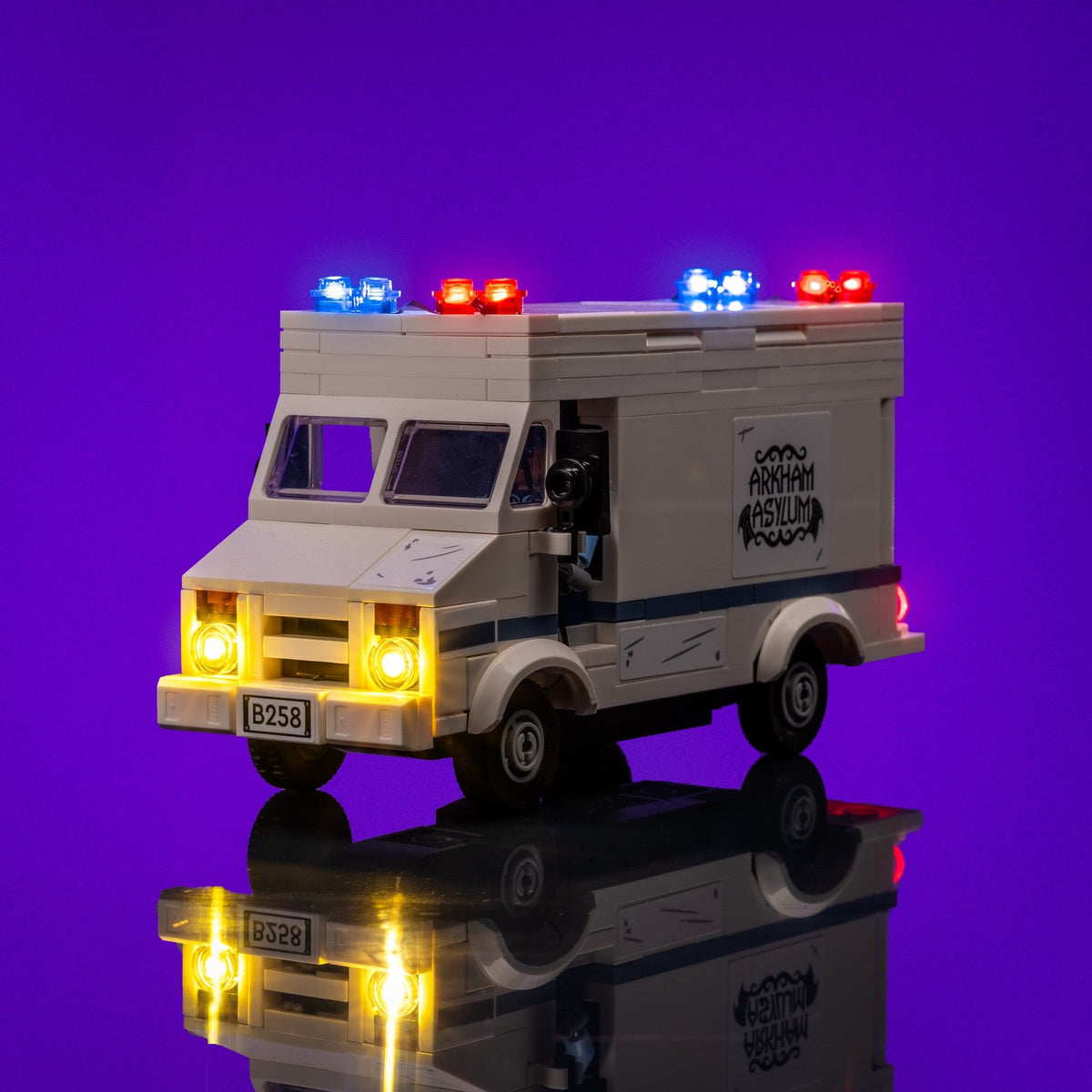Ambulance illuminée indépendamment de LEGO® DC Batman Arkham Asylum
