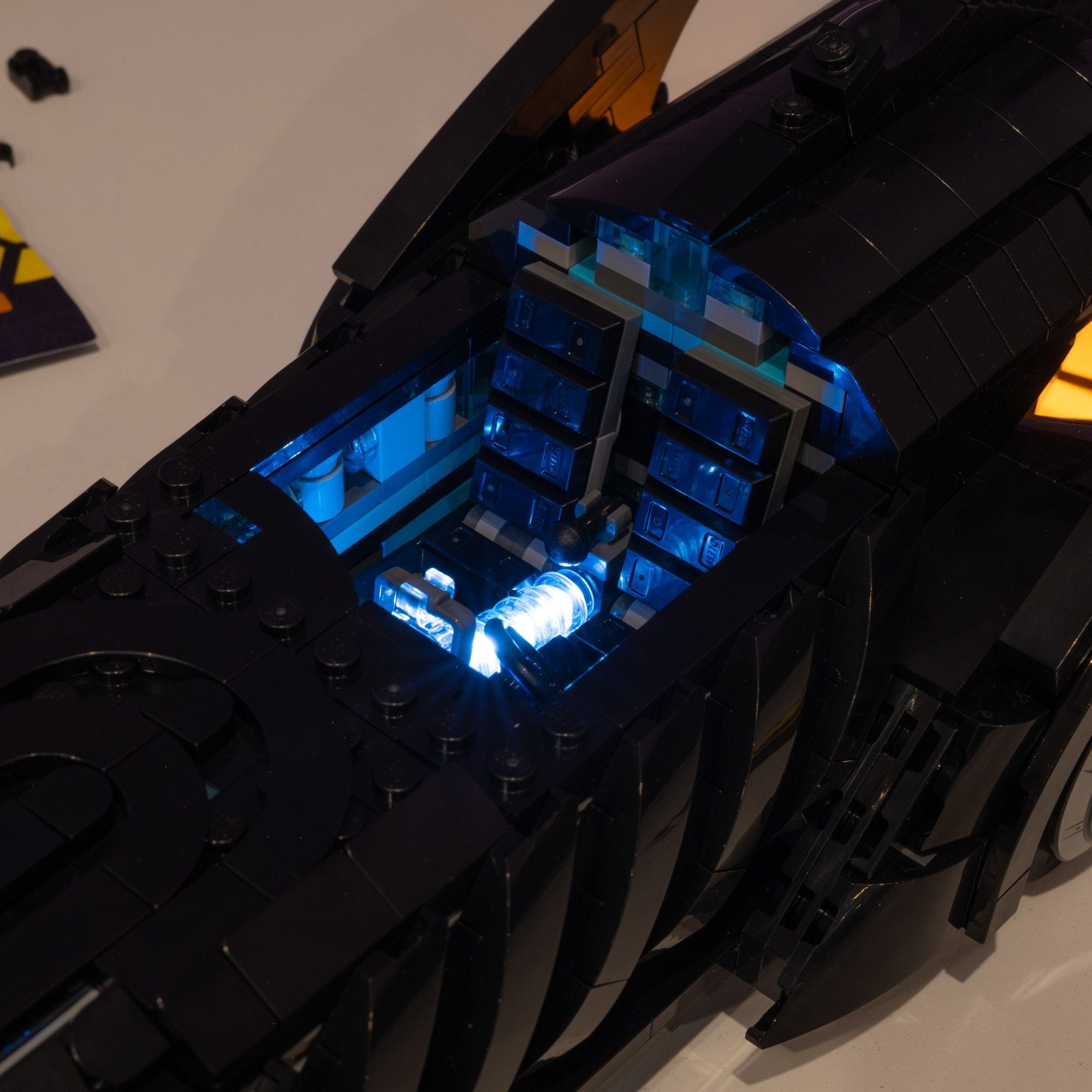 LEGO® DC Batman™: Batman Forever™ Batmobile™ #76304 DIY Light