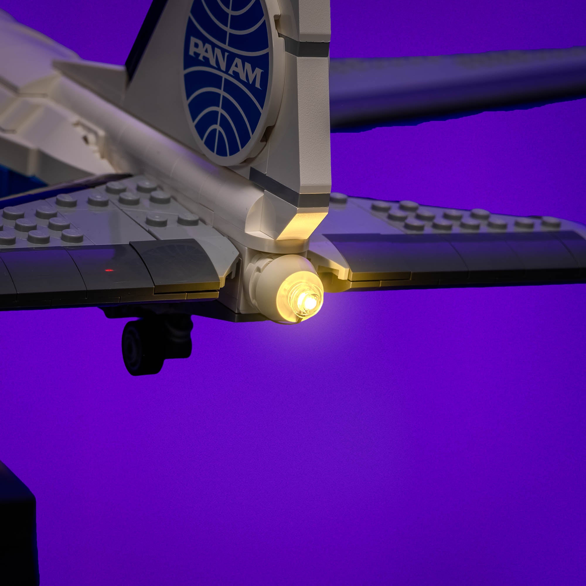 Light Kit for Douglas™ DC-3™ PAN AM® Airliner #11378 | Light My
