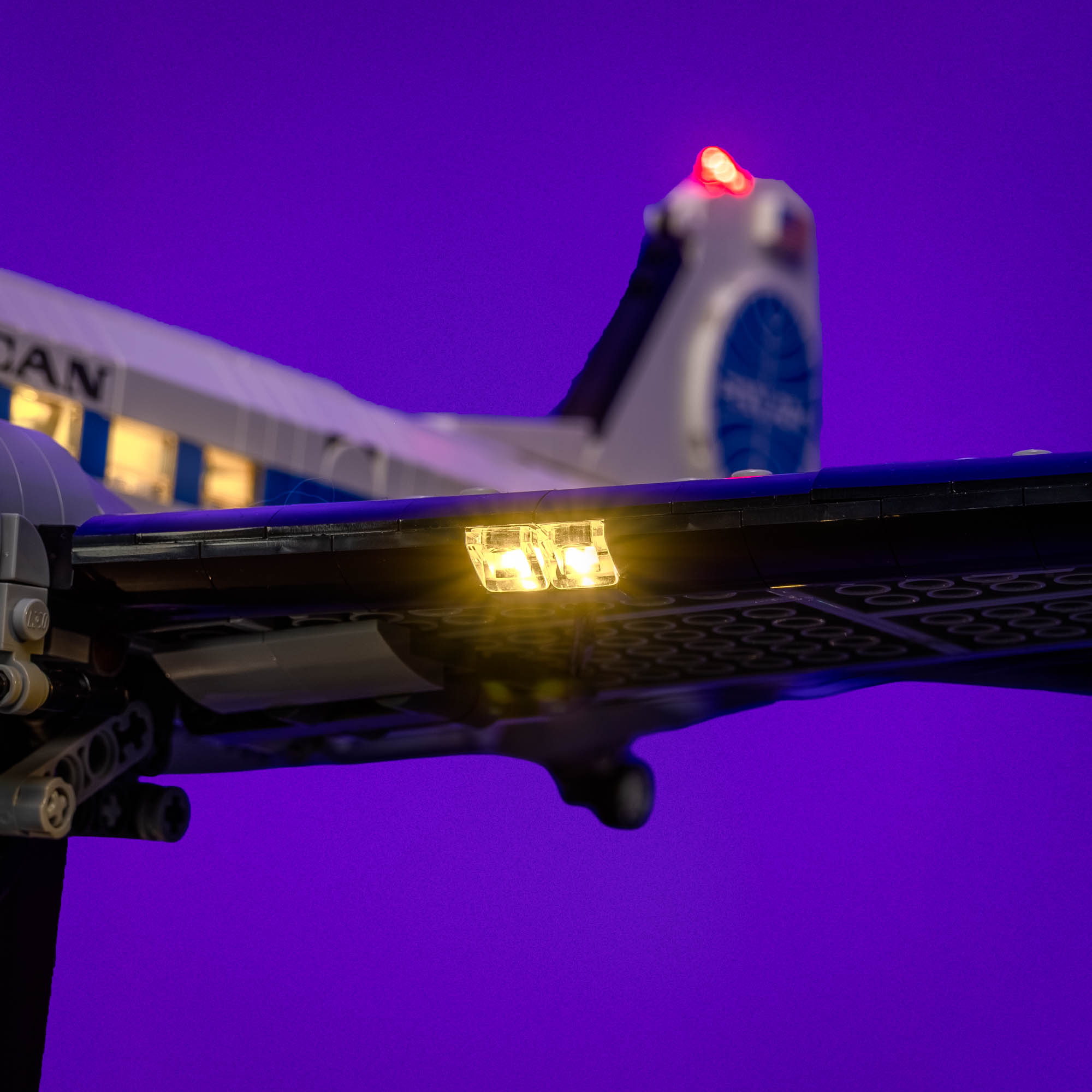 Light Kit for Douglas™ DC-3™ PAN AM® Airliner #11378 | Light My