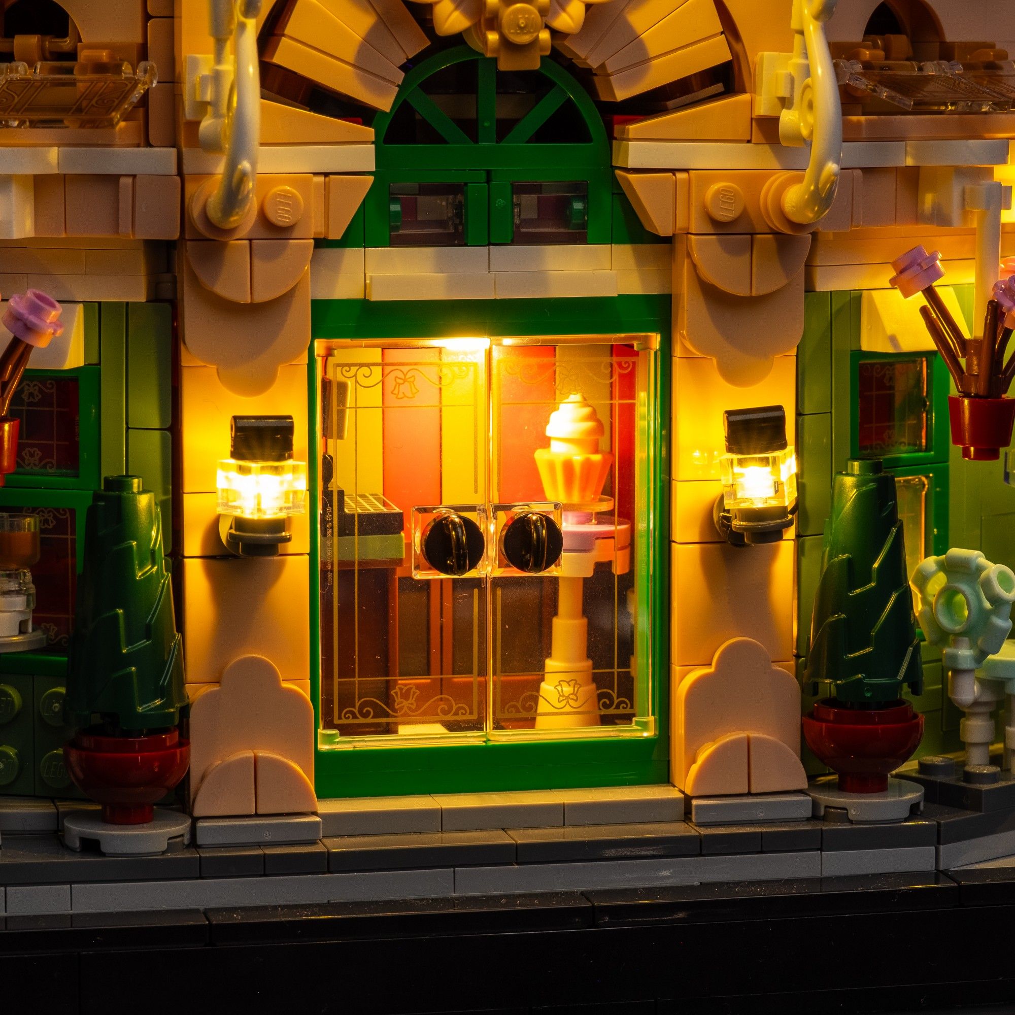 LMB 2.0 Light Kit for LEGO French Cafe #10362 | Light My Bricks
