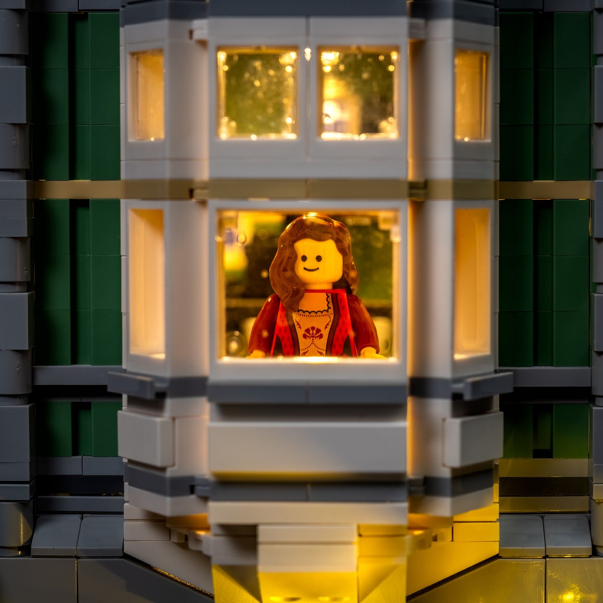Light Kit for LEGO® Green Grocer #10185 | Light My Bricks – Light