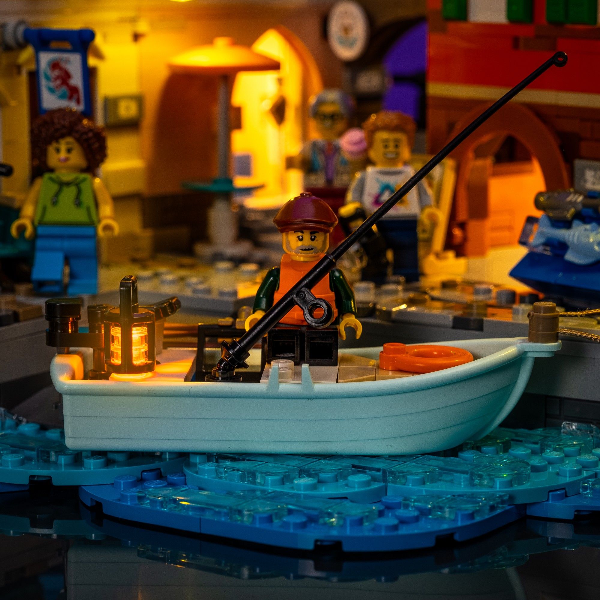 Light Kit for LEGO® Italian Riviera #21359 | Light My Bricks