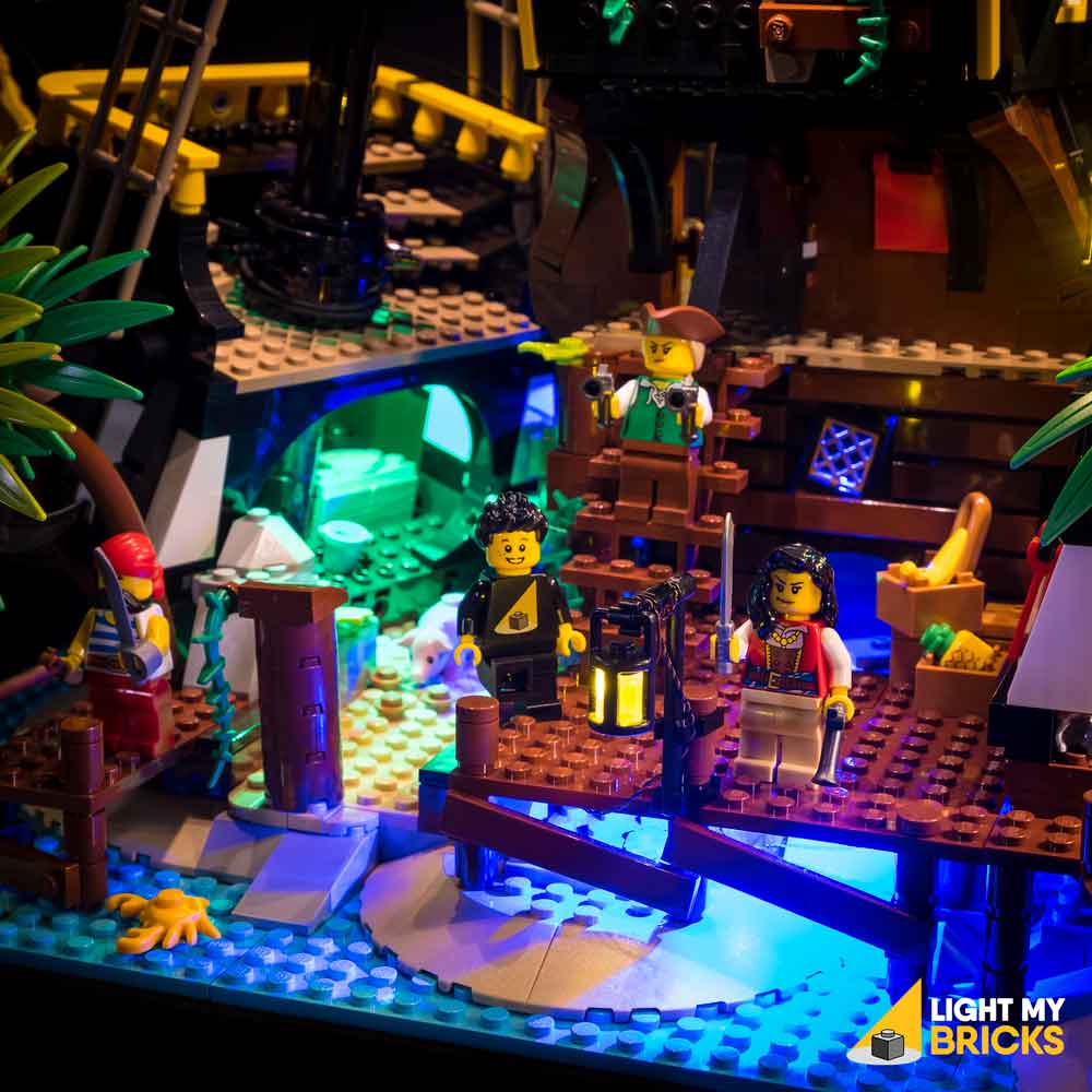 Lego Pirates of Barracuda Bay #21322 Lego Light Kit | Light My Bricks