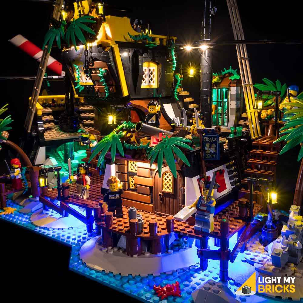 LEGO 6316404 Ideas Pirates Of Barracuda Bay Pirate Shipwreck Kit