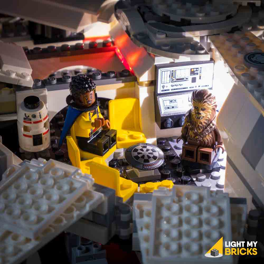 LEGO® Star Wars Kessel Run Millennium Falcon 75212 Light Kit – Light My  Bricks USA